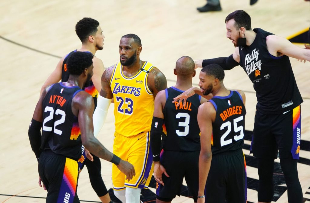 Lakersi v hudih težavah